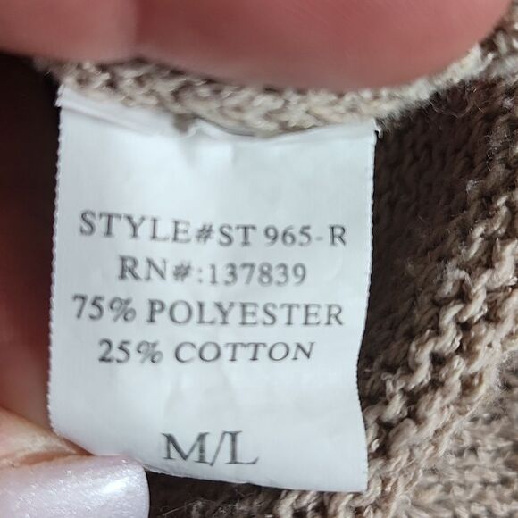 Dreamers By Debut Short Sleeved Oversized Taupe Tan Sweater, M/L - Picture 6 of 7